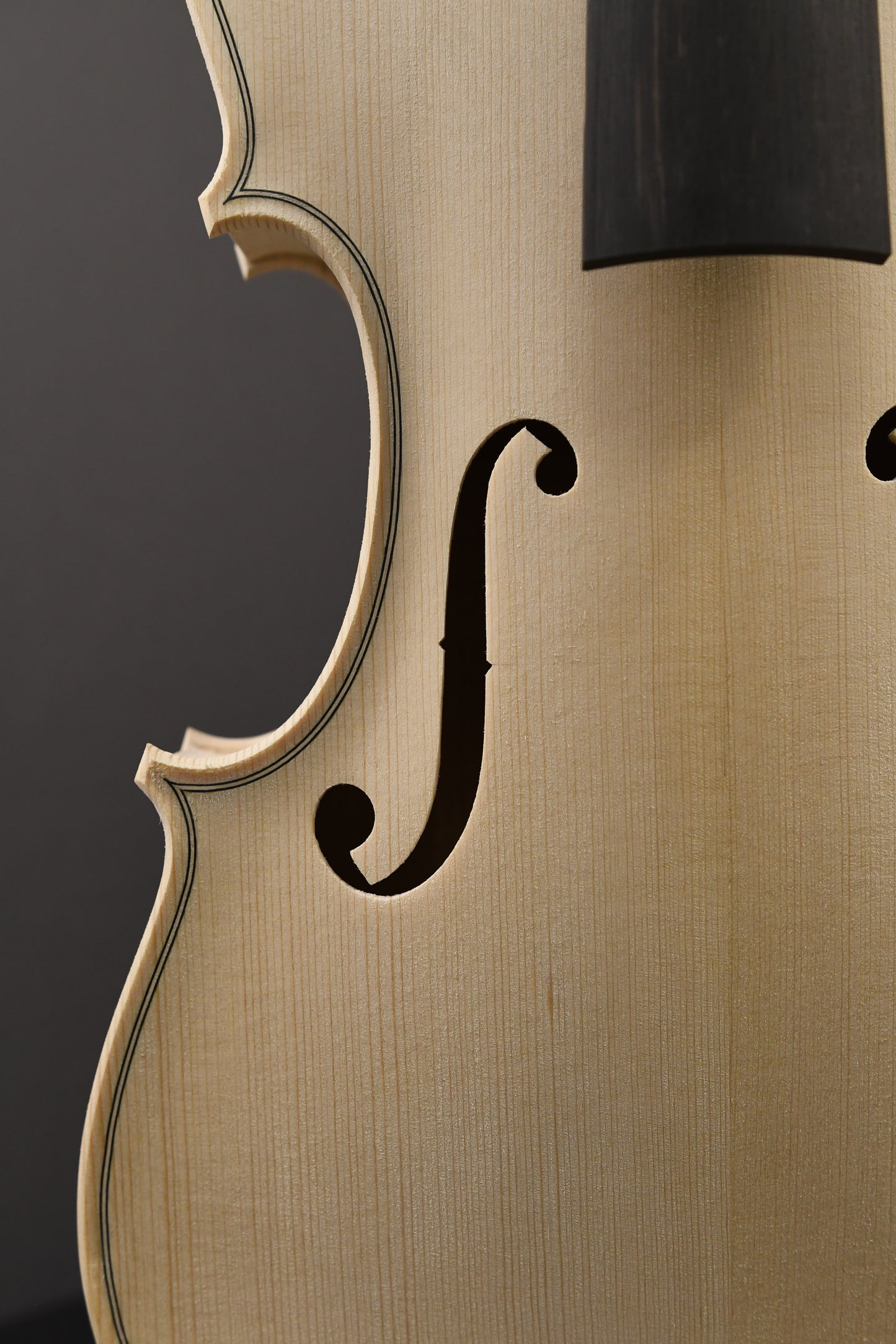 Vioară Nr. 134 - Instrument alb