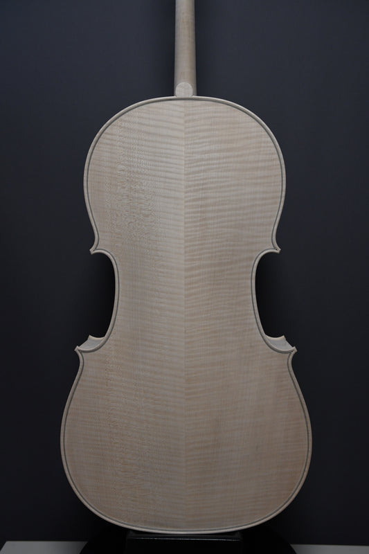 Violoncel Nr. 40 - Instrument alb