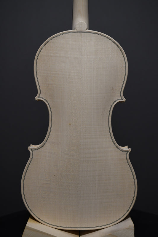 Vioară Nr. 2 - Instrument alb