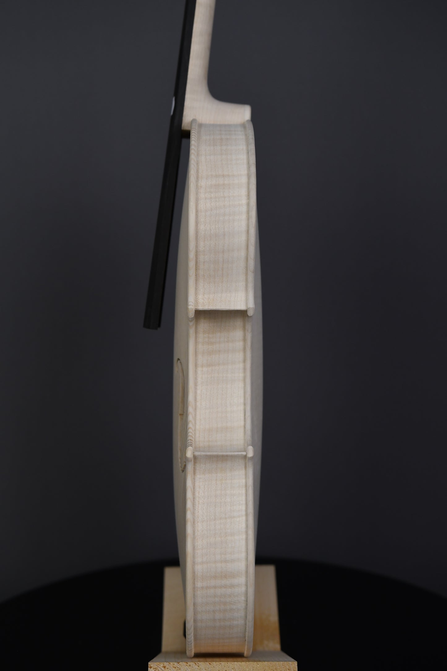 Vioară Nr. 14 - Instrument alb