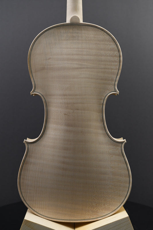 Vioară Nr. 104 - Instrument alb