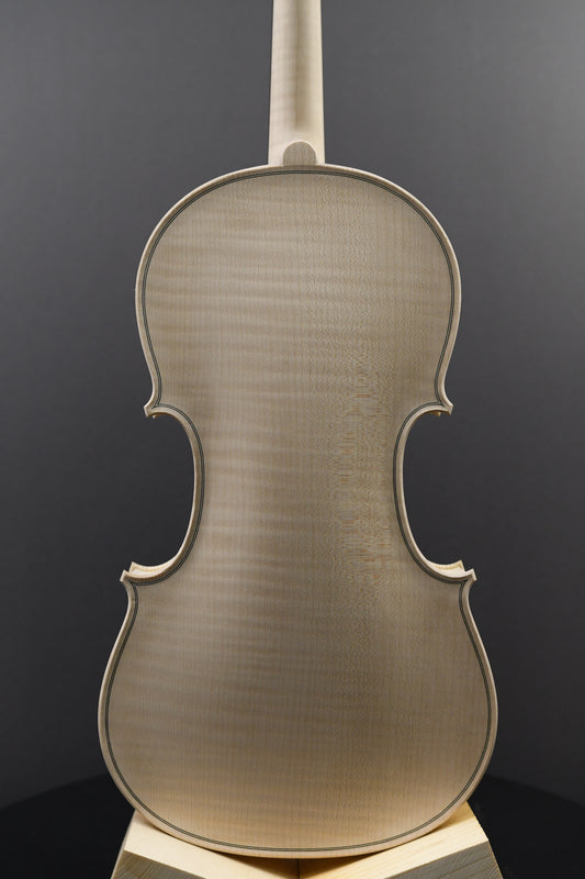 Vioară Nr. 107 - Instrument alb