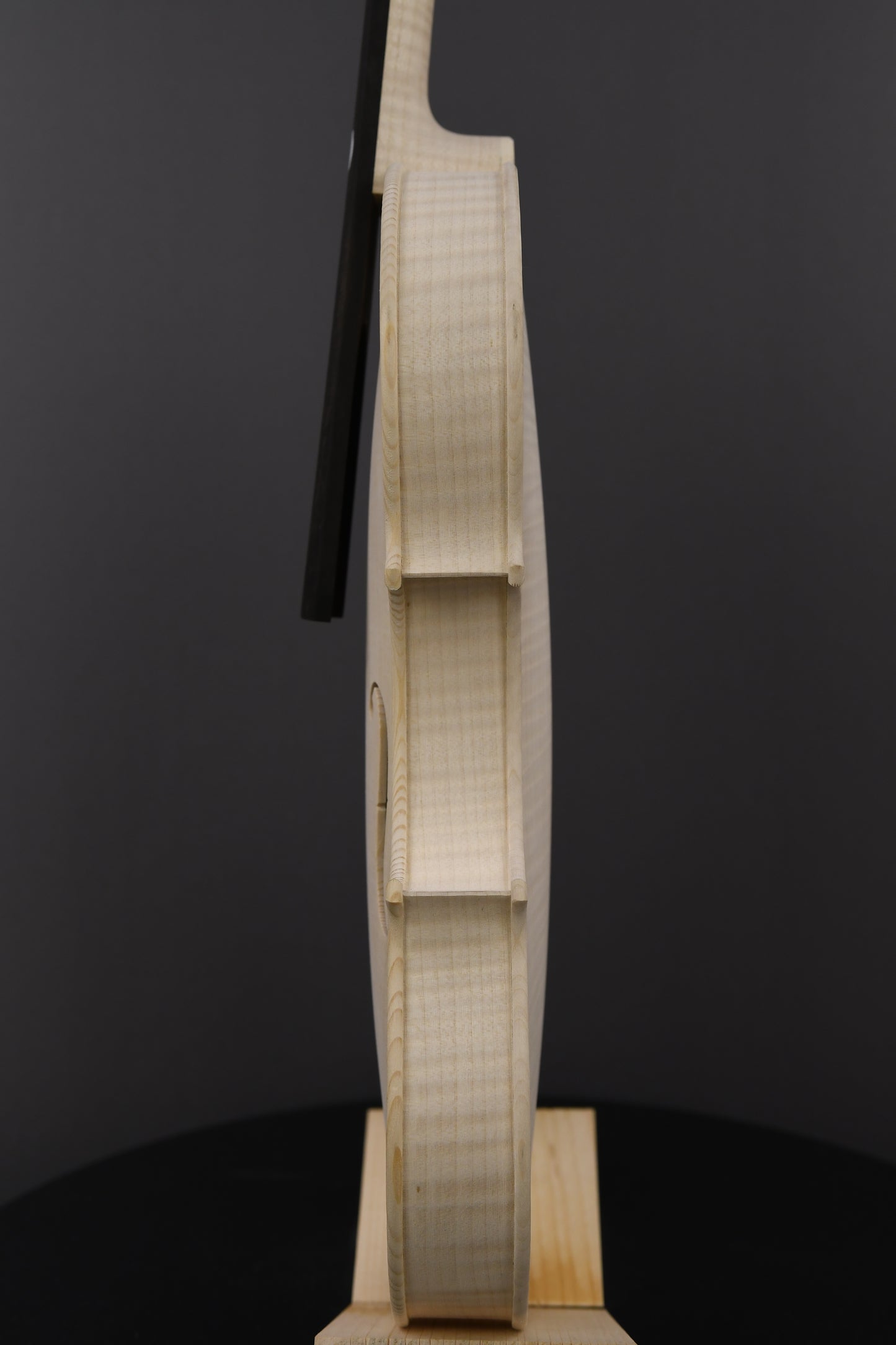 Vioară Nr. 118 - Instrument alb