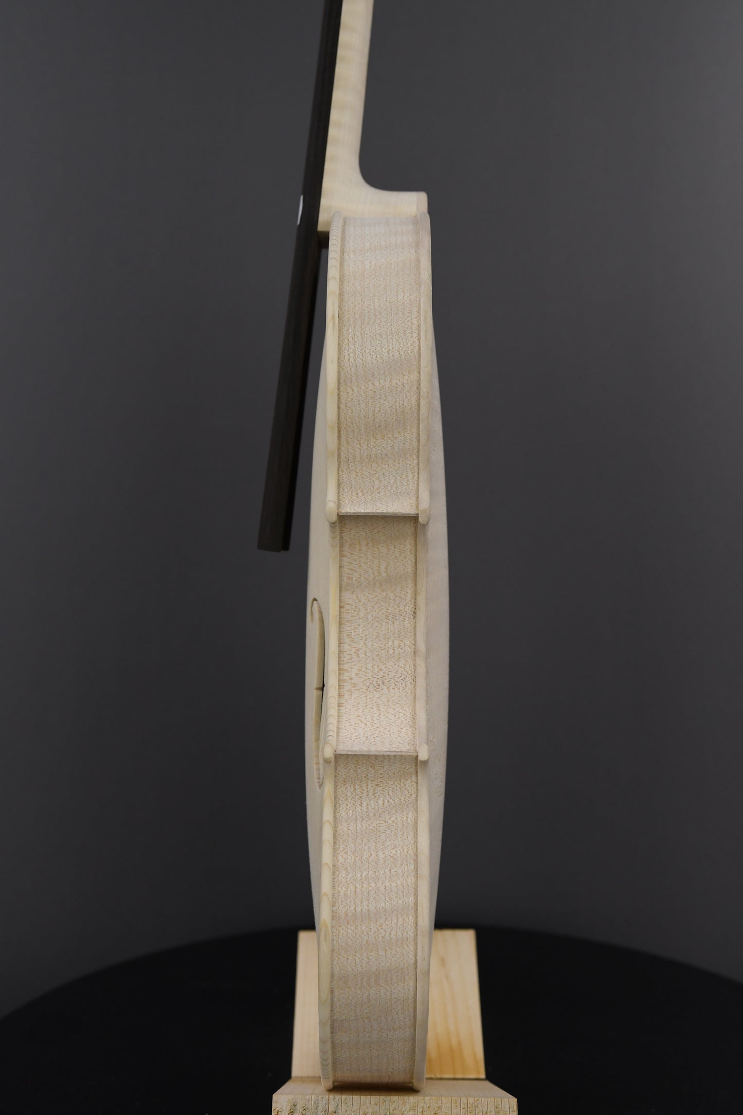 Vioară Nr. 128 - Instrument alb
