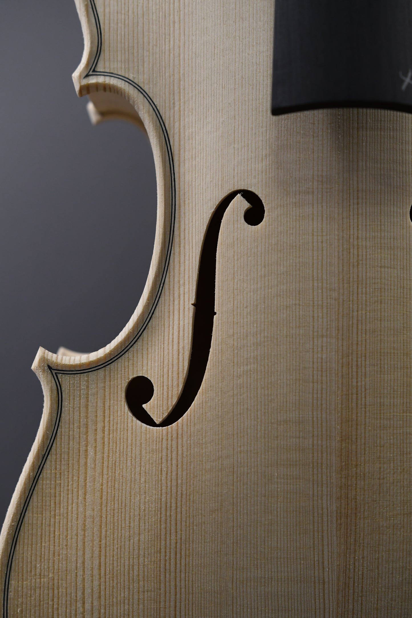 Vioară Nr. 34 - Instrument alb