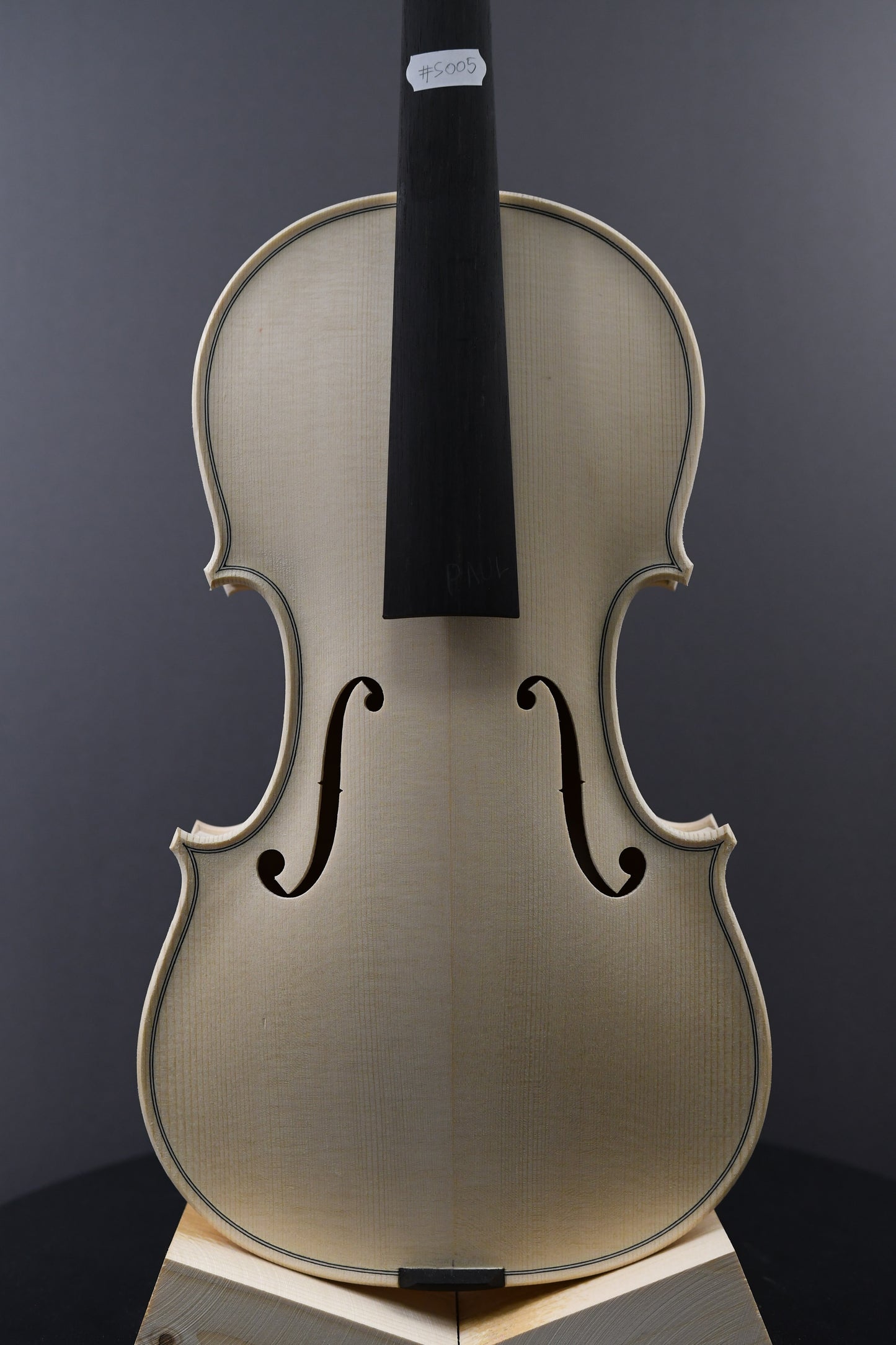 Vioară Nr. 5 - Instrument alb
