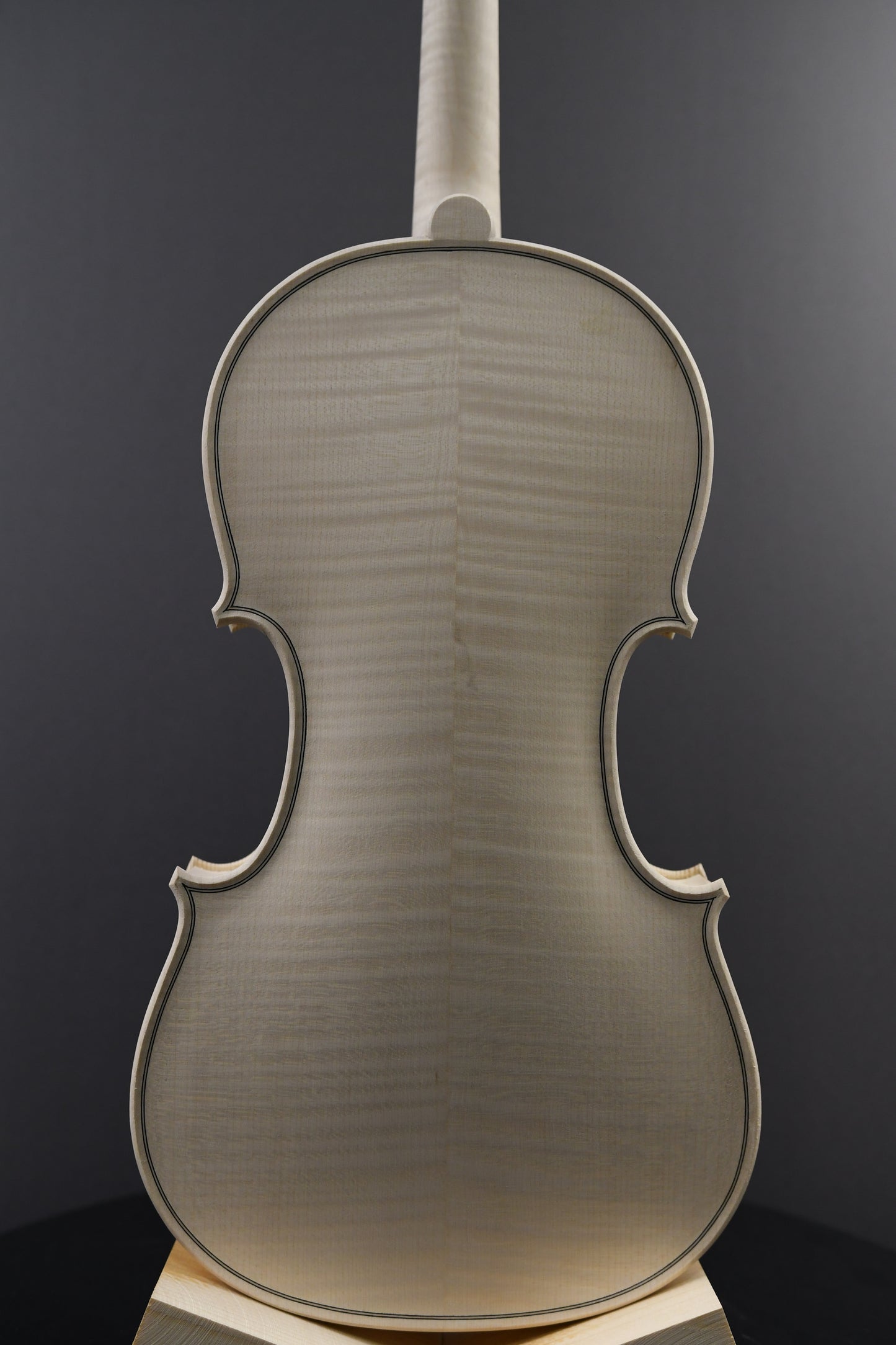 Vioară Nr. 32 - Instrument alb