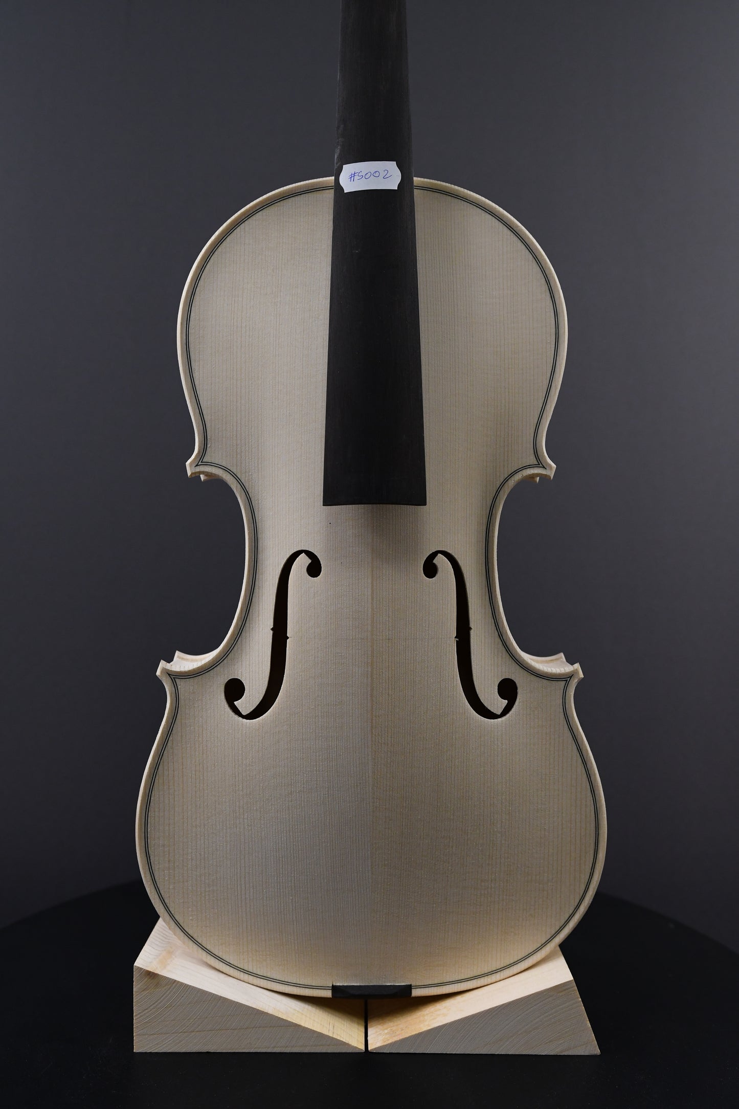 Vioară Nr. 2 - Instrument alb