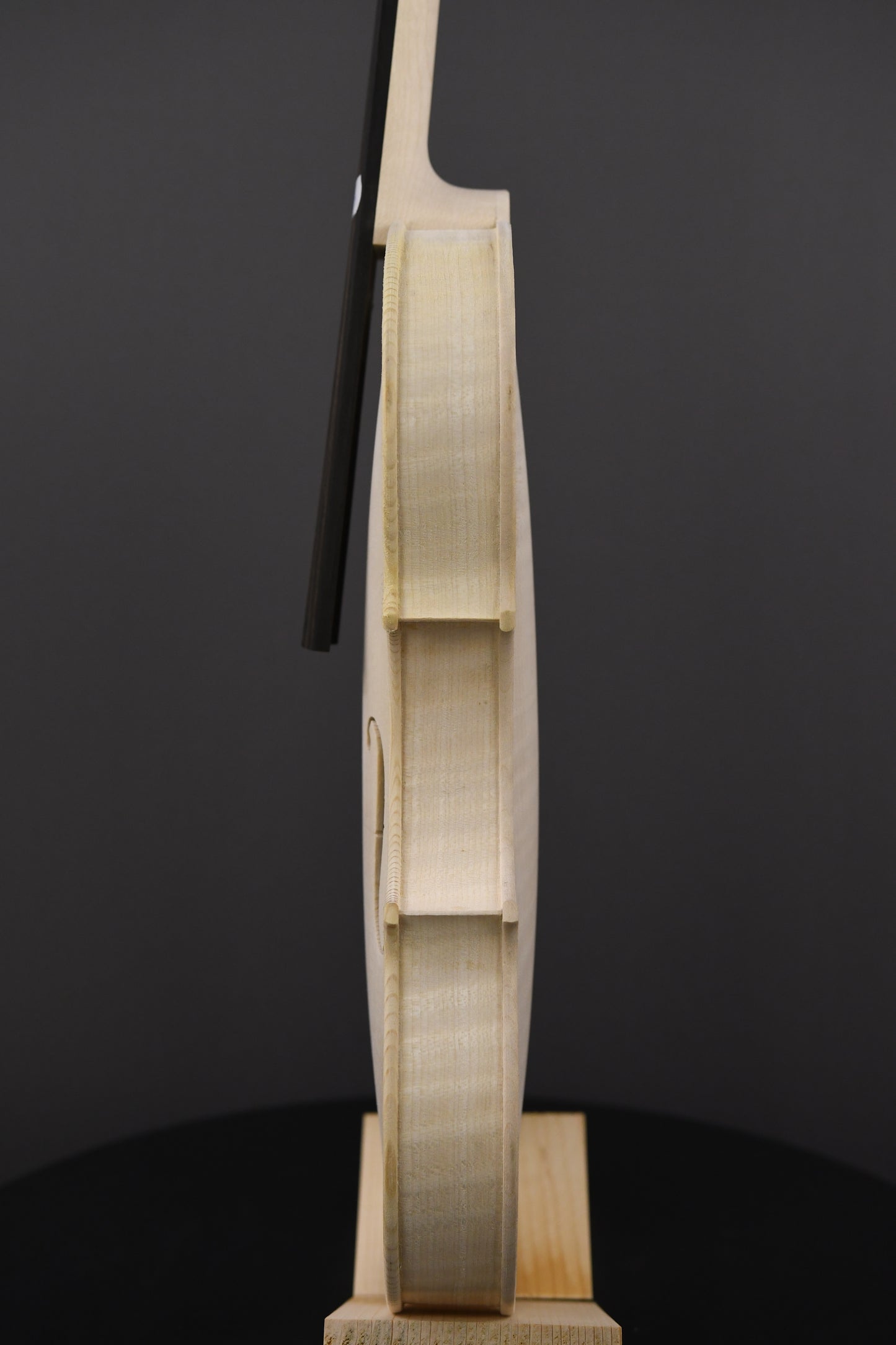 Vioară Nr. 9 - Instrument alb