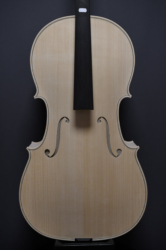 Violoncel Nr. 12 - Instrument alb