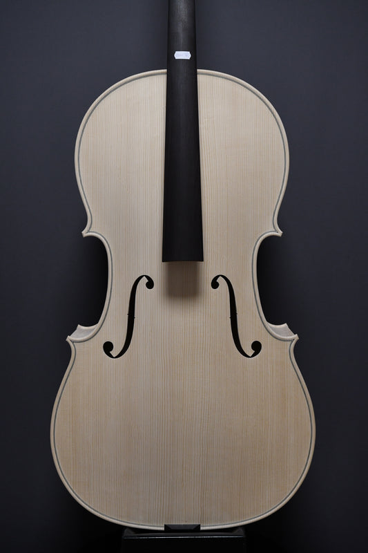Violoncel Nr. 16 - Instrument alb