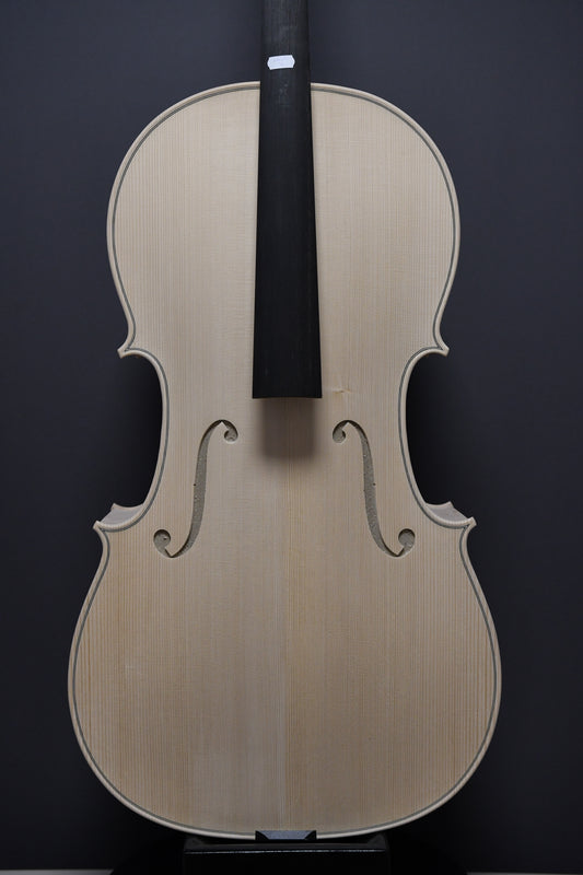 Violoncel Nr. 31 - Instrument alb