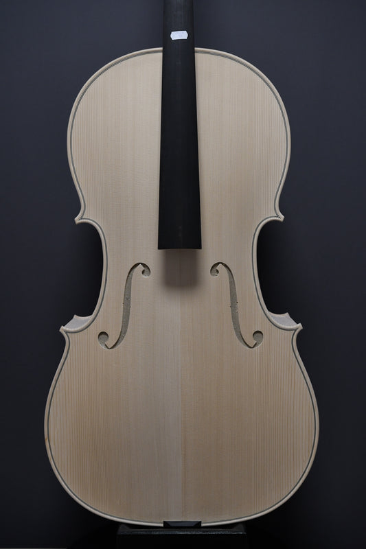 Violoncel Nr. 33 - Instrument alb