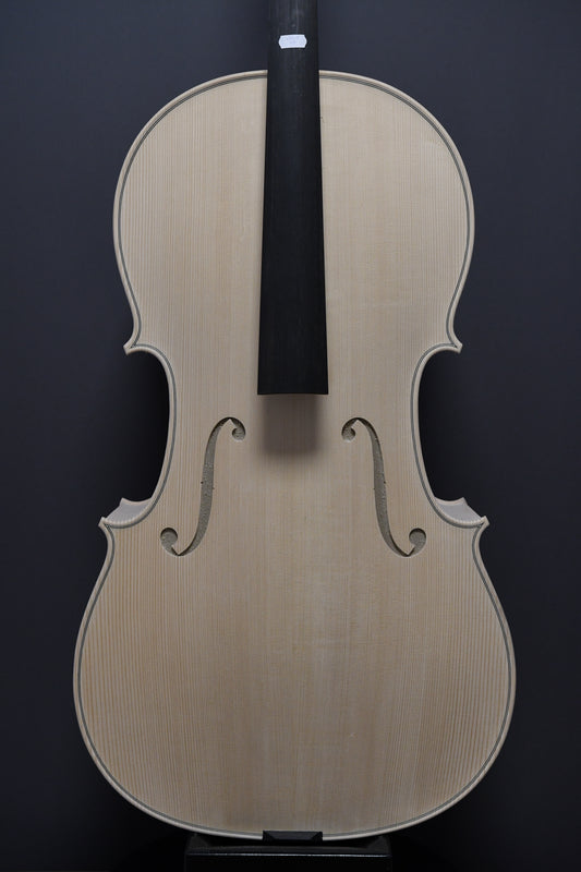 Violoncel Nr. 37 - Instrument alb