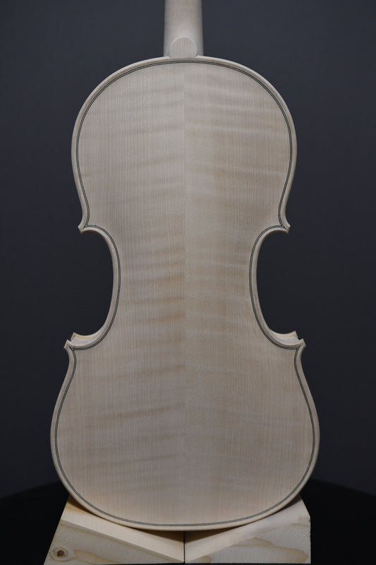Vioară Nr. 139 - Instrument alb