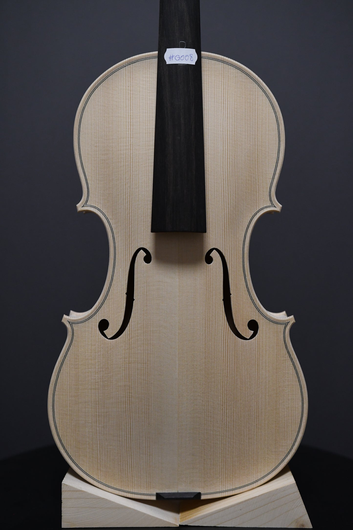 Vioară Nr. 8 - Instrument alb