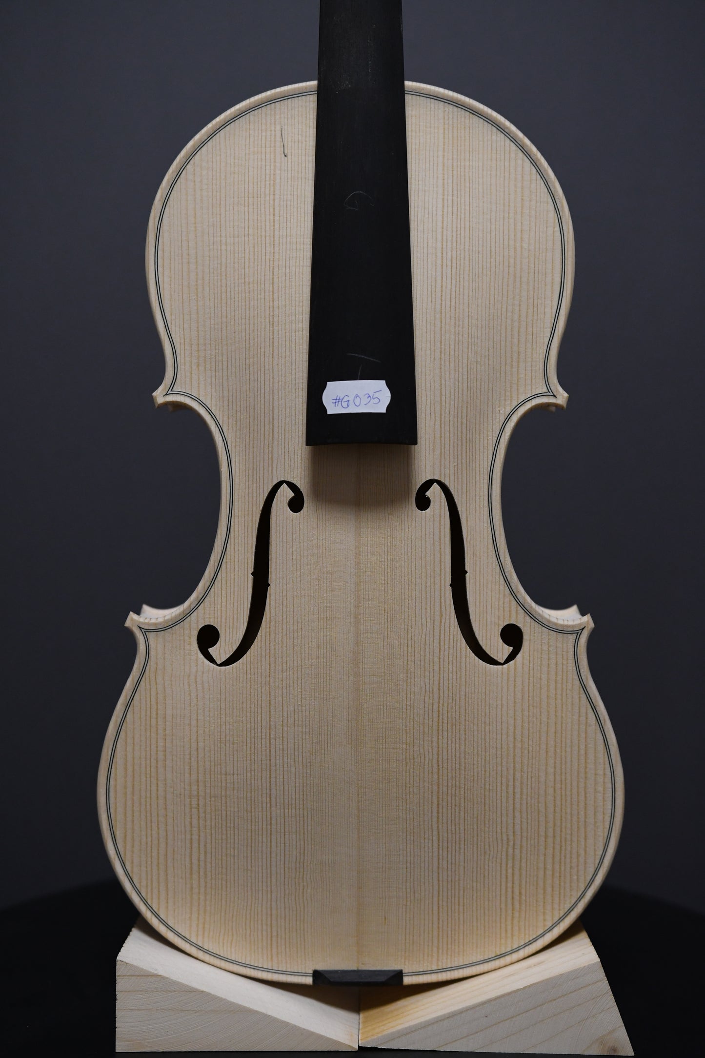 Vioară Nr. 35 - Instrument alb