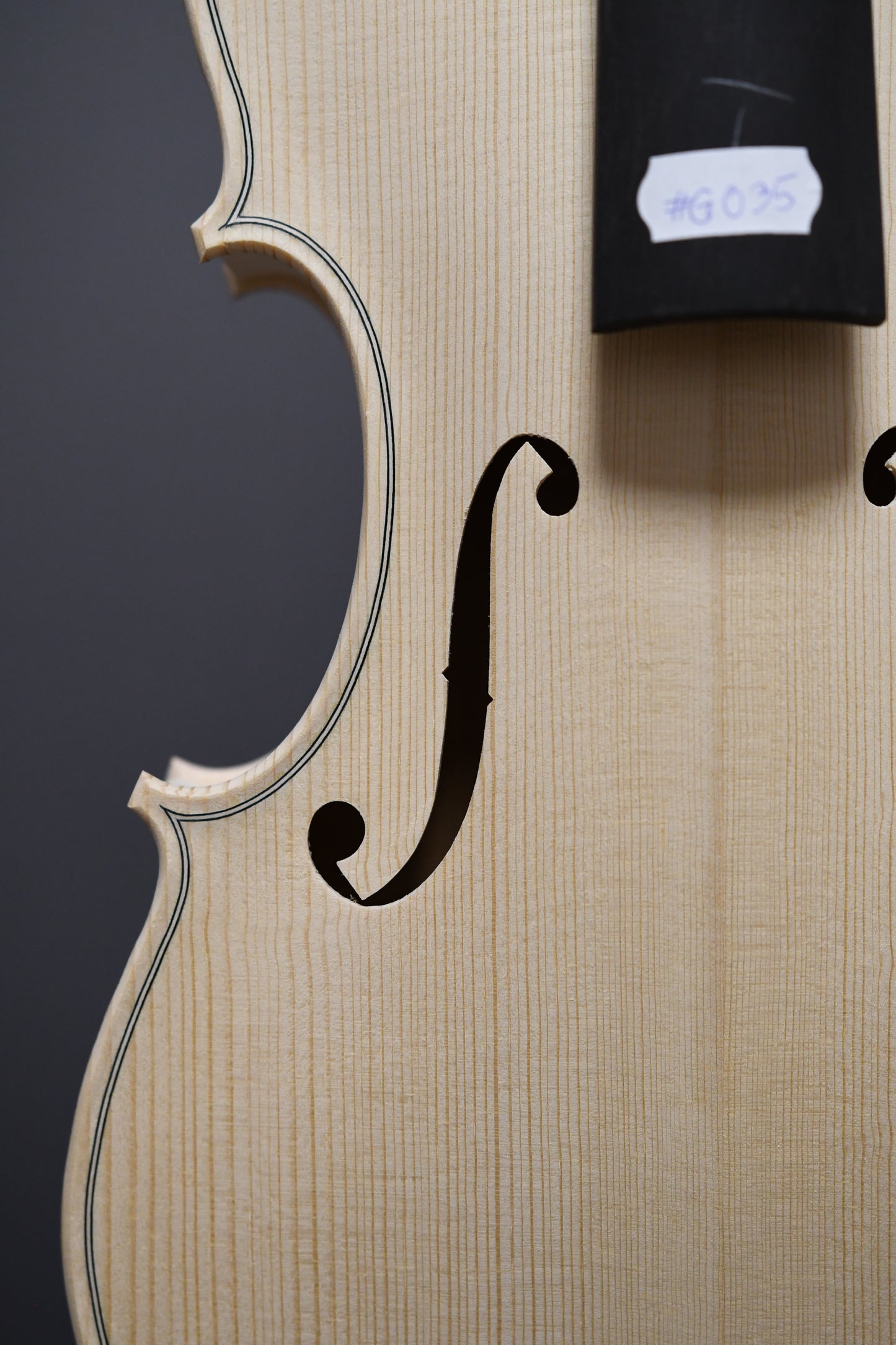 Vioară Nr. 35 - Instrument alb