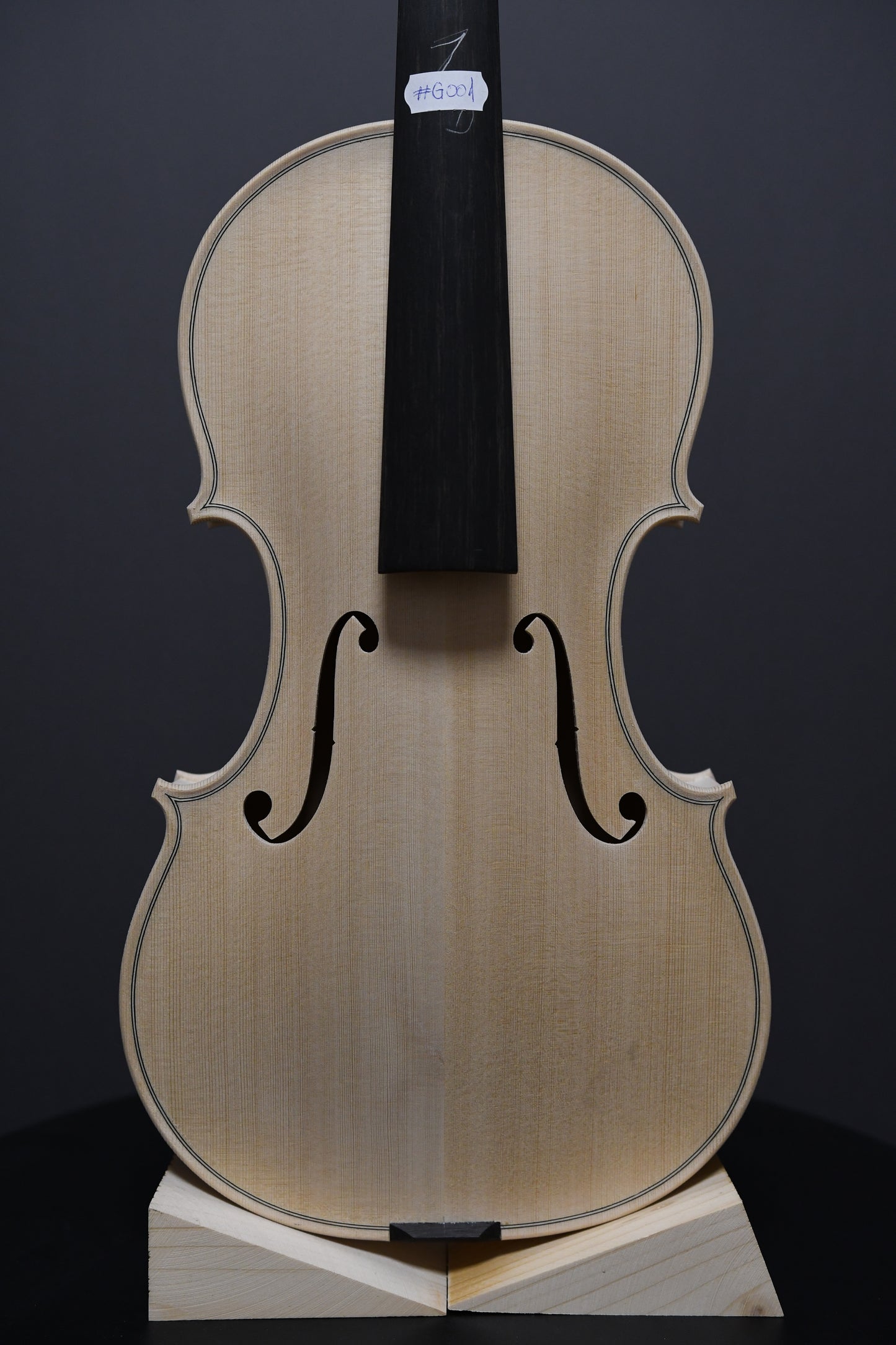 Vioară Nr. 1 - Instrument alb