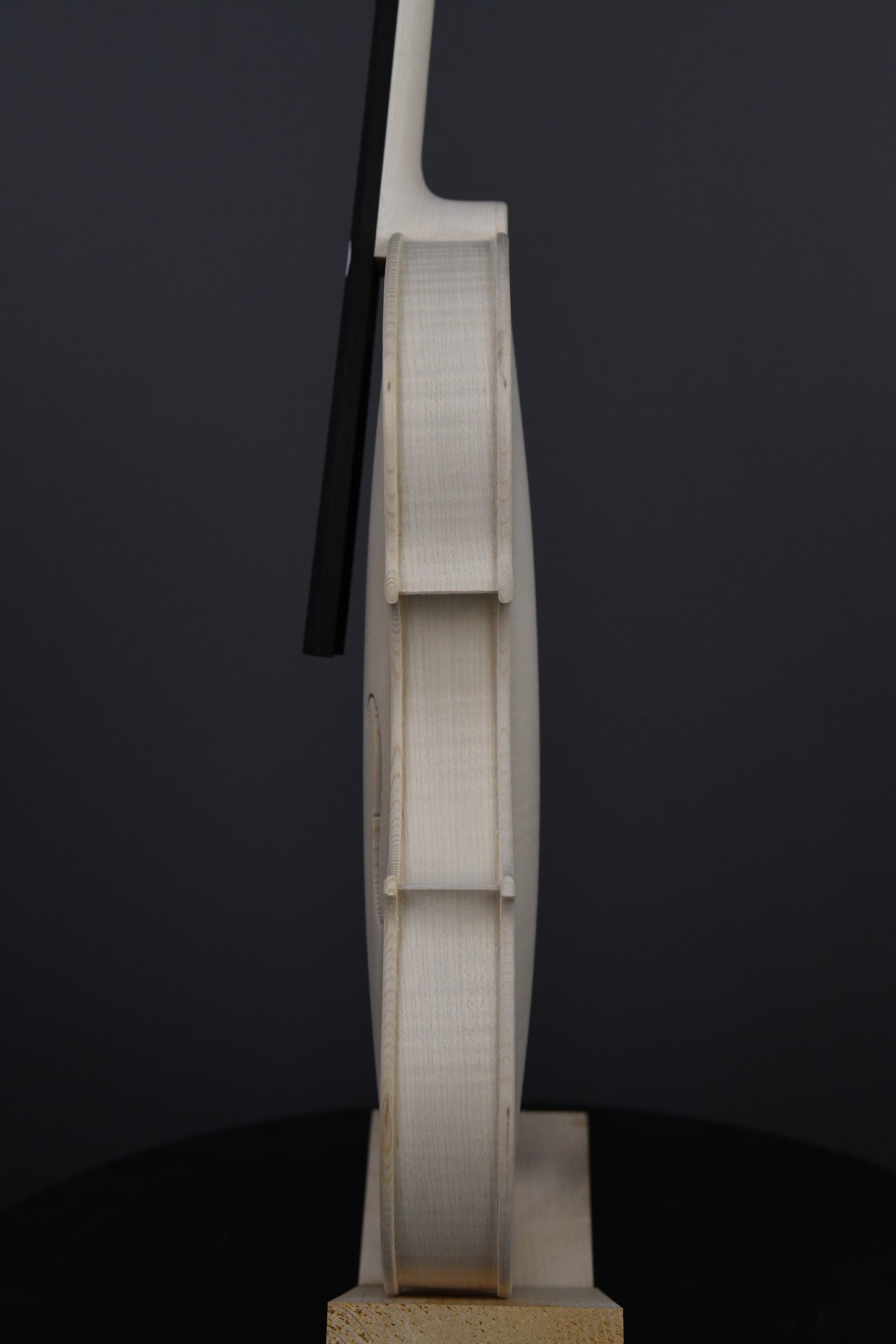 Vioară Nr. 3 - Instrument alb